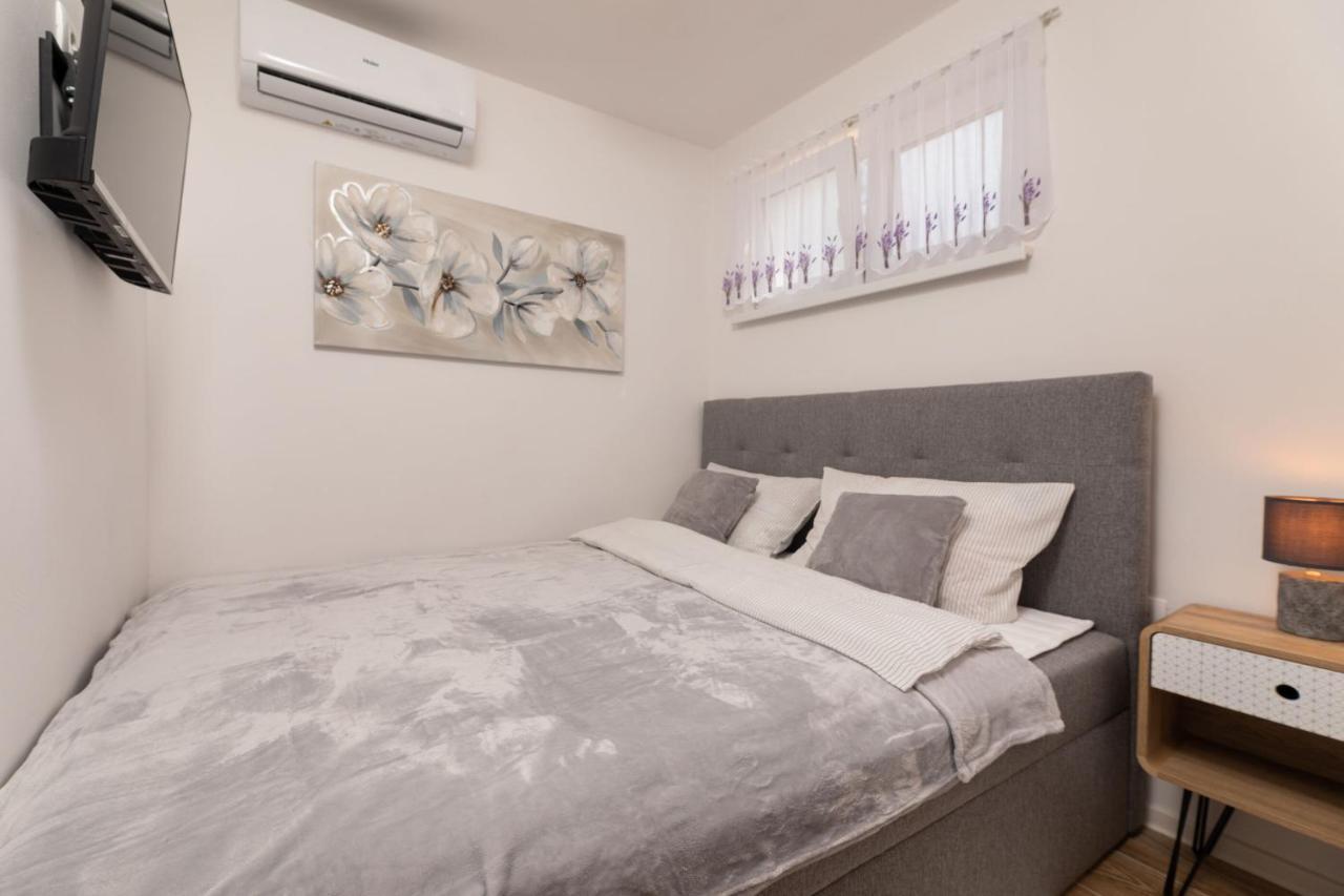 Apartments Vugrin Šilo Dış mekan fotoğraf
